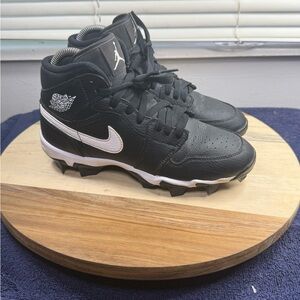 Jordan 1 Multi Sport Cleat (5Y)